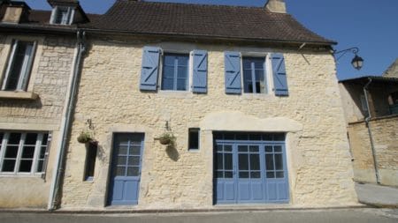 Réf. 1276 - 124.200 € *