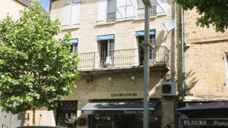 Réf. 1499 - 275.000 €