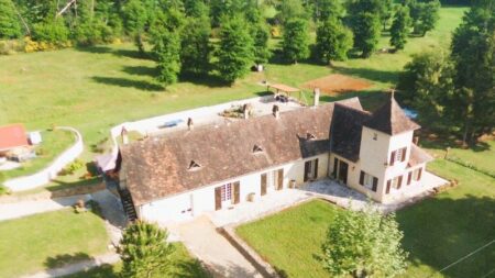 propriete de charme à vendre-piscine-gîte-Gourdon-ref-1386