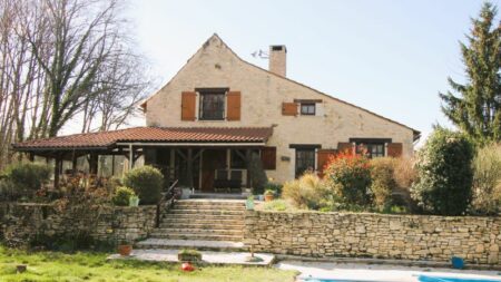 propriété de charme à vendre-pierre-4 hectares-230 m2-Gourdon-ref-1406