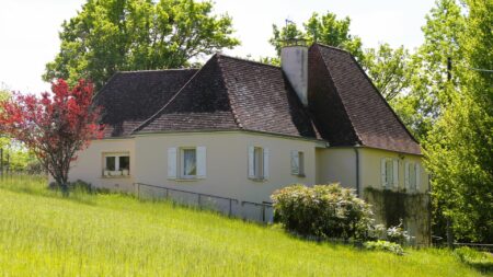 Maison de charme à vendre, au calme sur 2 hectares-Gourdon-LOT-commerces à 5'-ref-1416