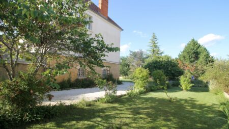 Réf. 1565 - 320.250 € *
