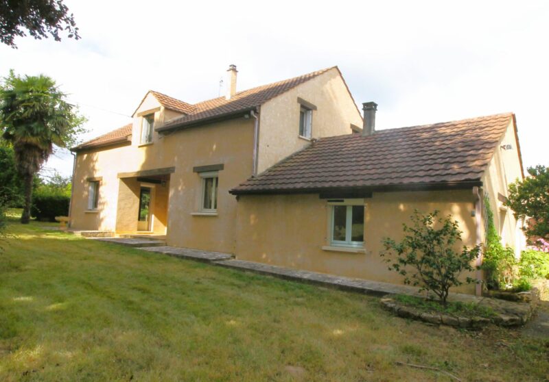 maison et gîte-plainpied-proche Sarlat-ref-1435