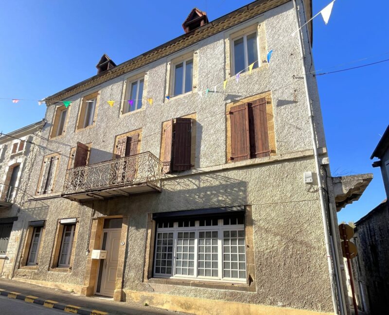 Immeuble de rapport à vendre - Salviac - Beaux volumex - Façade - ref 1440