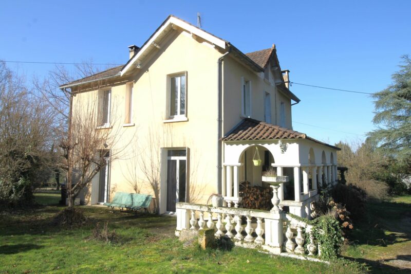 Réf. 1464 - 255.600 € HAI  * – Image 15