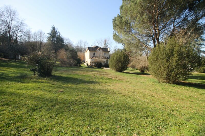 Réf. 1464 - 255.600 € HAI  * – Image 14