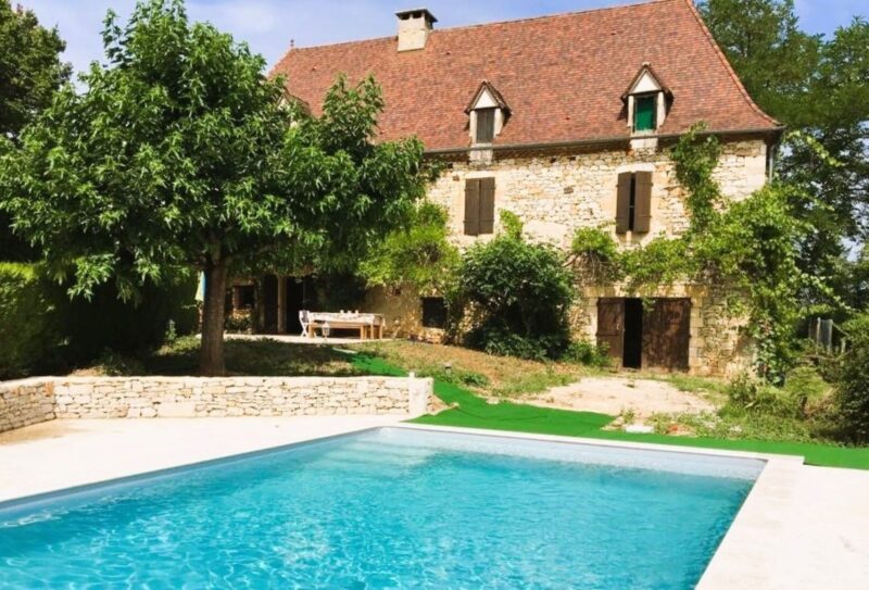 Maison de charme à vendre-167 m2 hab-piscine-Terrain 851 m2- Souillac Gourdon-cote cuisine-ref-1480