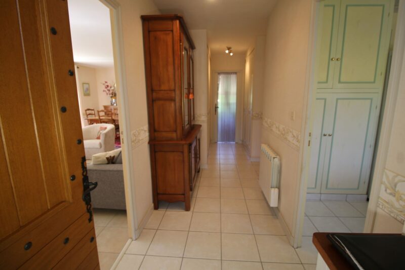 Réf- 1490 - 260.500 € – Image 3
