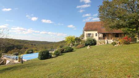 Réf. 1521 - 420.000 €