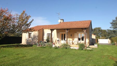 Réf. 1519 - 299.000 €