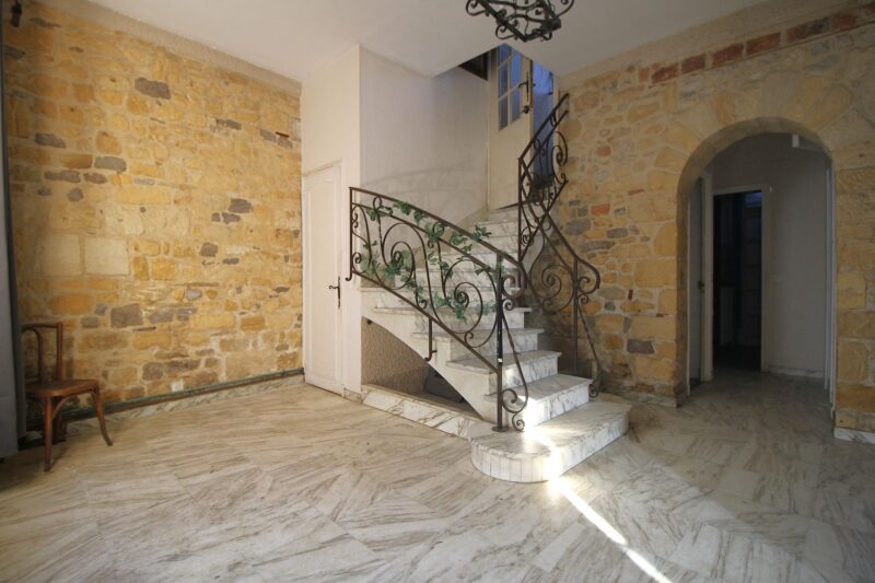 Réf. 1527 - 132.000 €