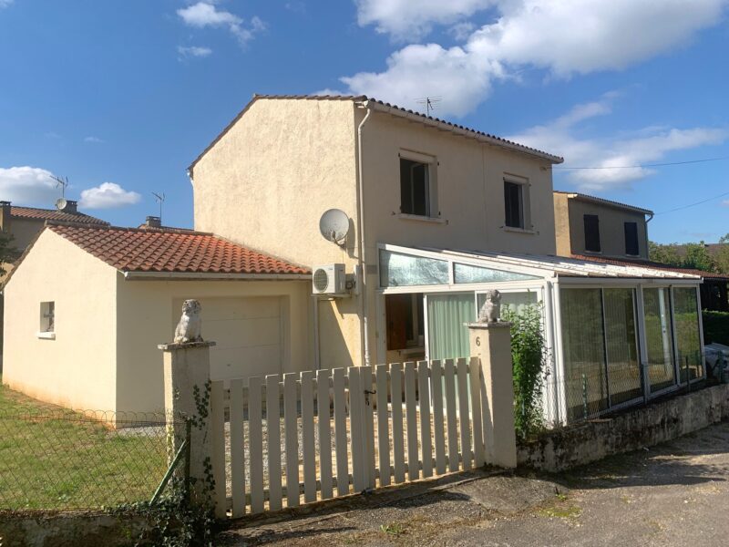 Réf. 1537 - 138.000 €