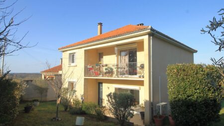 Réf. 1554 - 250.000 €