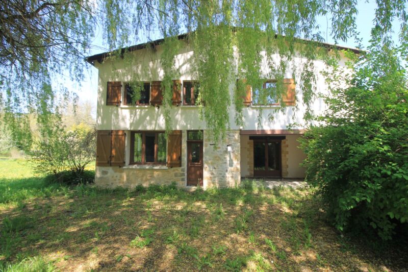 maison à vendre-secteur Gourdon-Sarlat-225 m2 hab-ref-1574