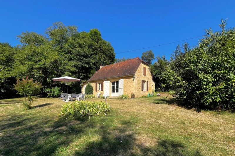 Réf. 1598 - 112.000 €