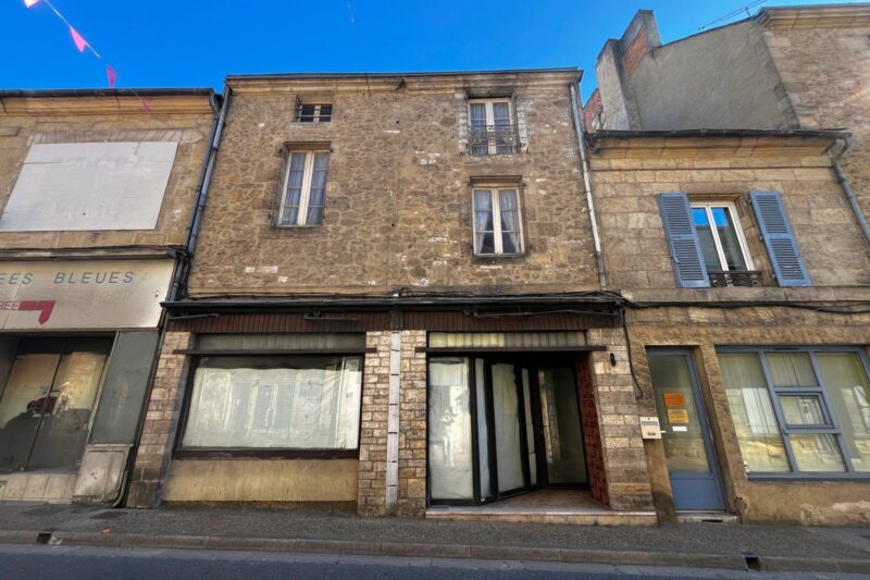 Réf. 1612 - 57.500 €