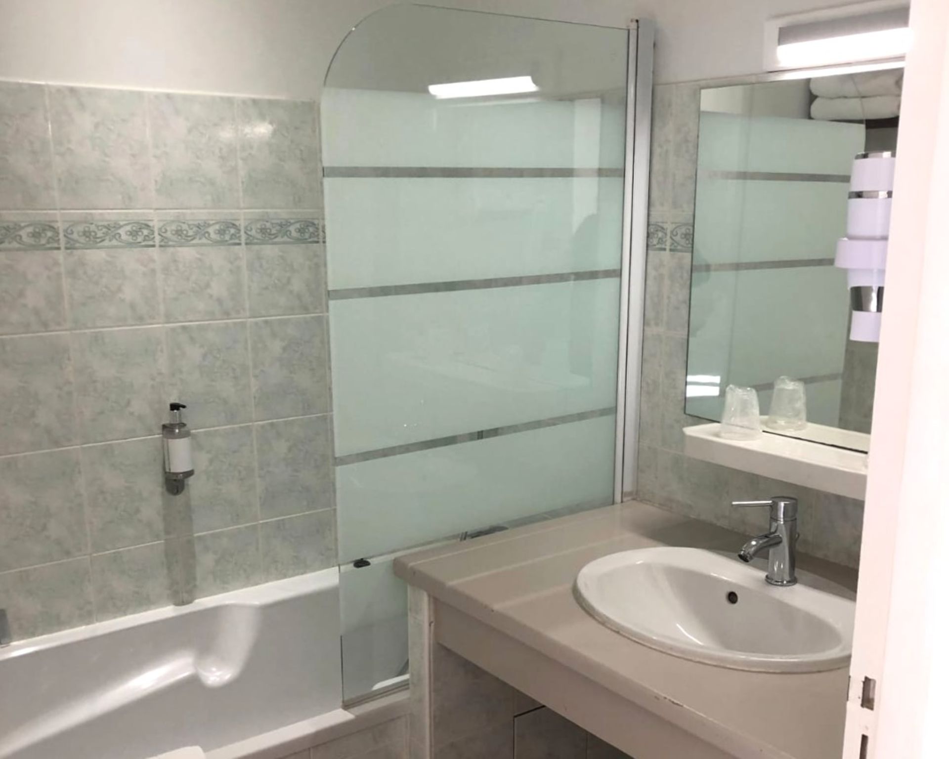 Réf. 1623 - 636.000 € – Image 16