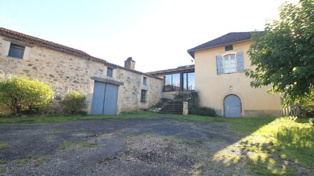 Réf. 1627 - 212.000 €