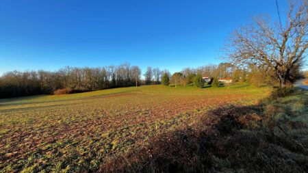 Réf. 1637 - 57.000 €