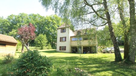 Réf. 1659 - 330.000 €