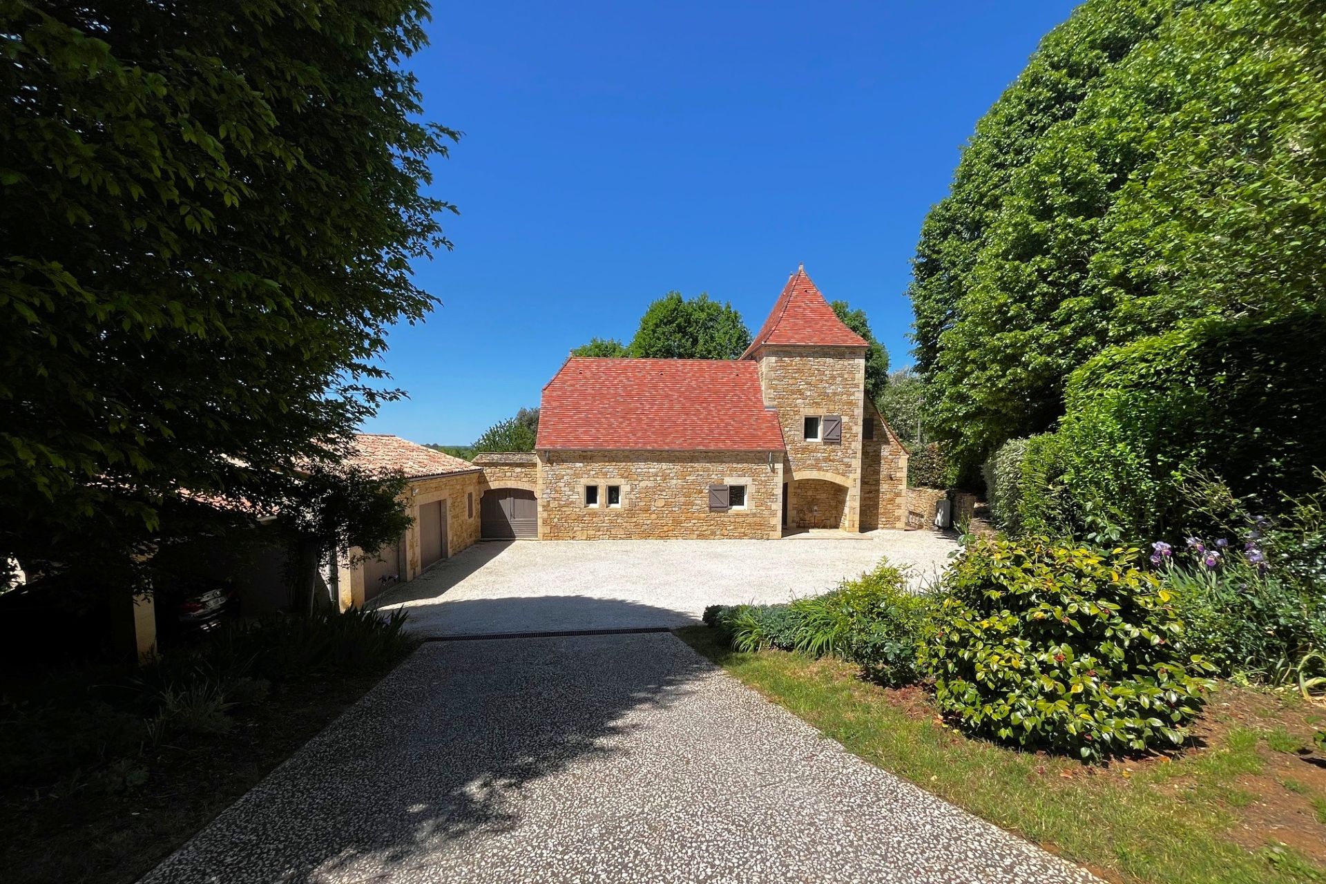 Réf. 1667 - 980.000 € – Image 3
