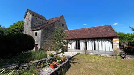 Réf. 1672 - 319.000 €