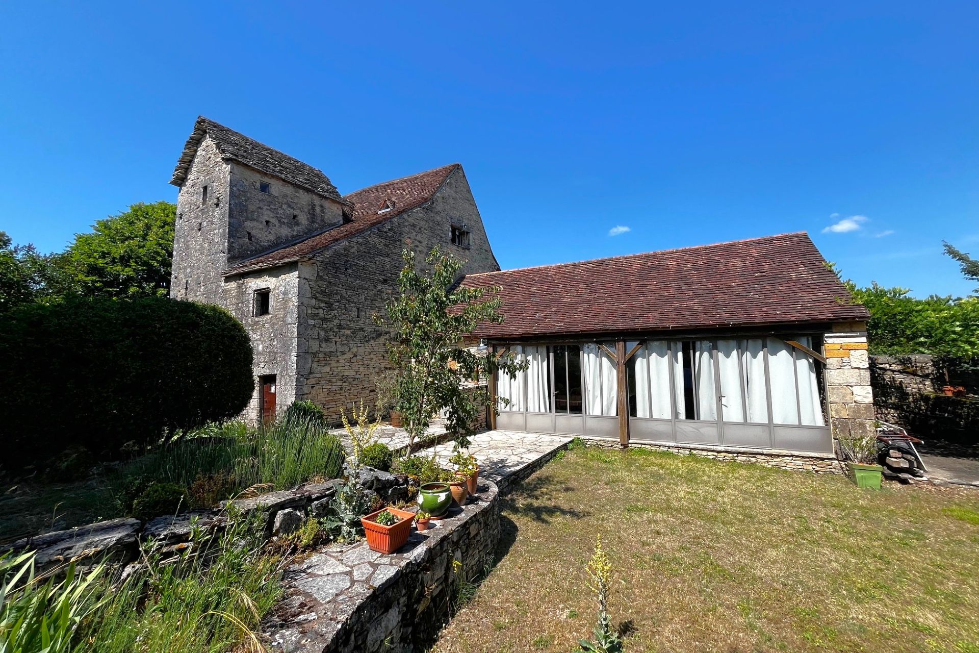 Réf. 1672 - 319.000 €